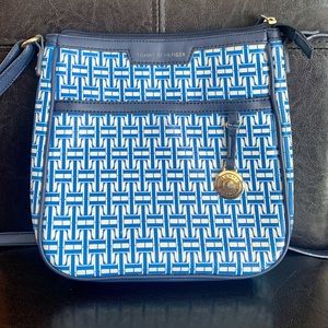 Tommy Hilfiger Crossbody Bag